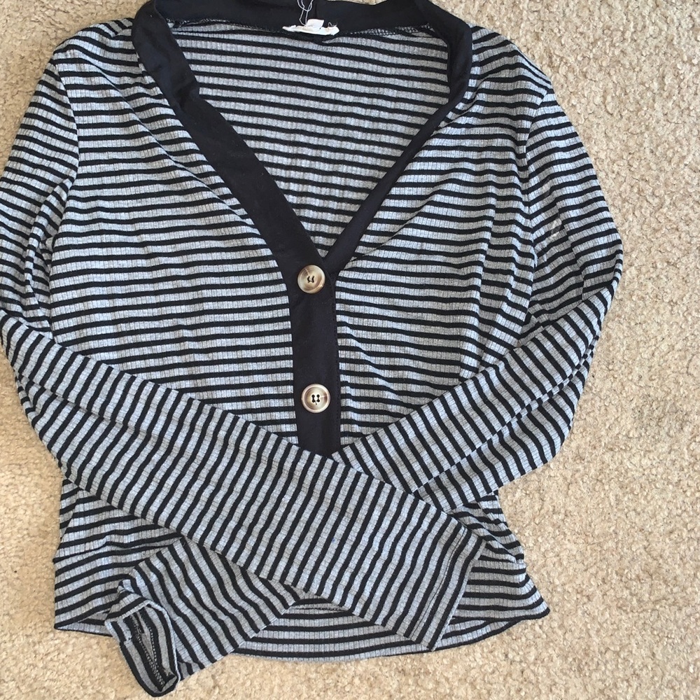 Black and grey long sleeve